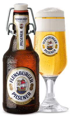FL_Packshots_mit_Glas_Pilsener_350x570-799x1302.png