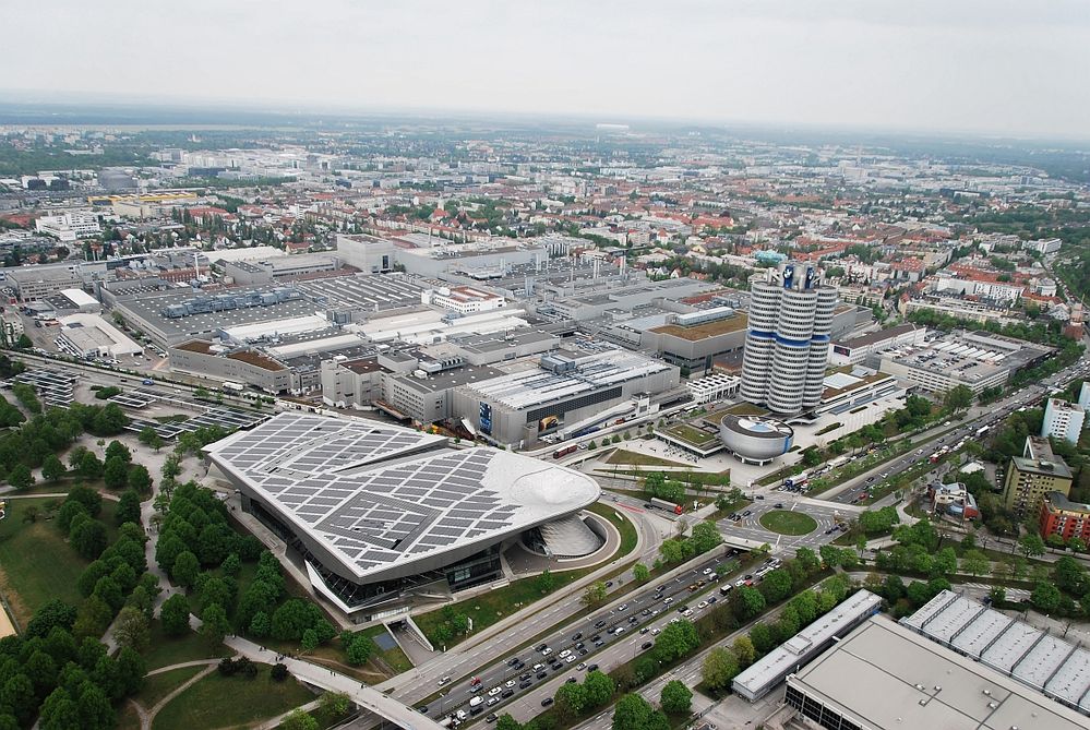 BMW_Muenchen_Milbertshofen.jpg