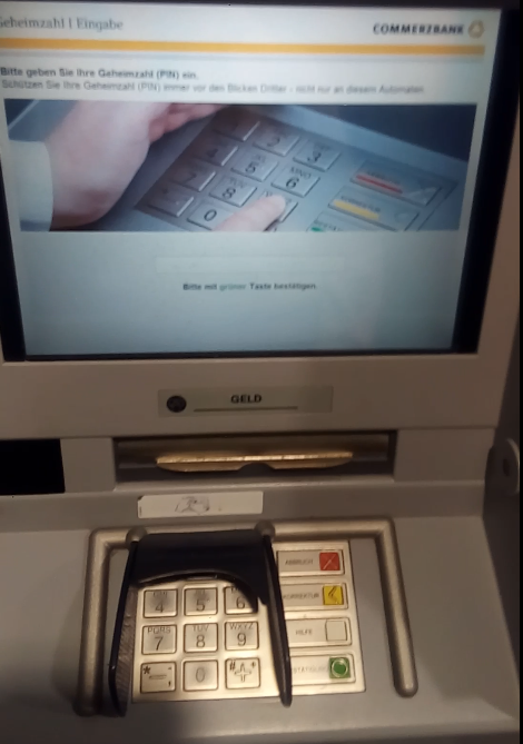 3. Die bisherige Geheimzahl wurde eingegeben.