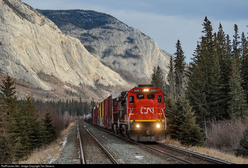 Canadian National Railway-Güterzug, Alberta, Kanada, Bildquelle: www.railpictures.net